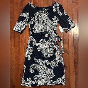 NWT Dress Barn Navy and White Paisley Faux Wrap Dress Size Medium